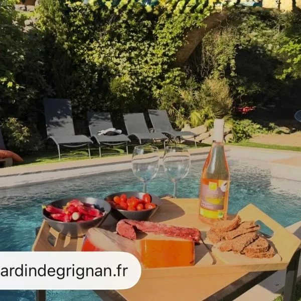 Le jardin de Grignan, hotel u gradu 'Réauville'