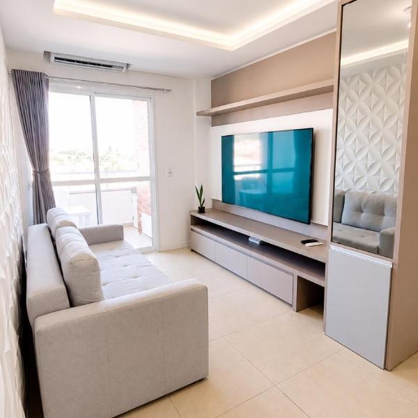 Apartamento em Santinho com vista para o mar, 350 m da praia