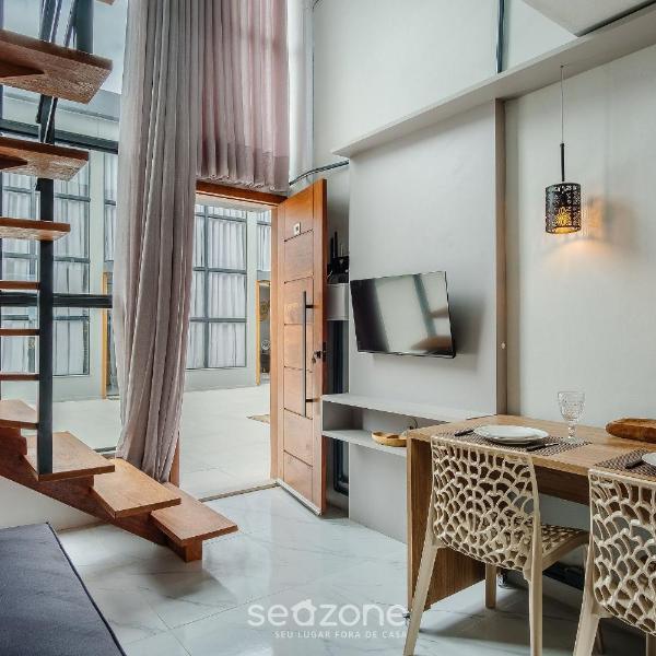 Loft c/ Varanda a 50m da Praia PLO0004