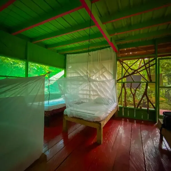 Reserva Natural Tucuchira, hotelli kohteessa Santa Sofía