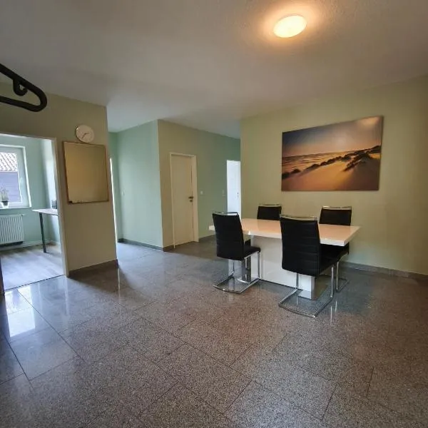 Fewo Gloria, hotel u gradu Altenbeken