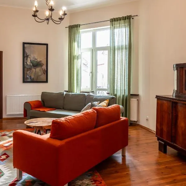 Kamienica z Basztą - Apartamenty na Starówce w Łomży, hotel in Łomża