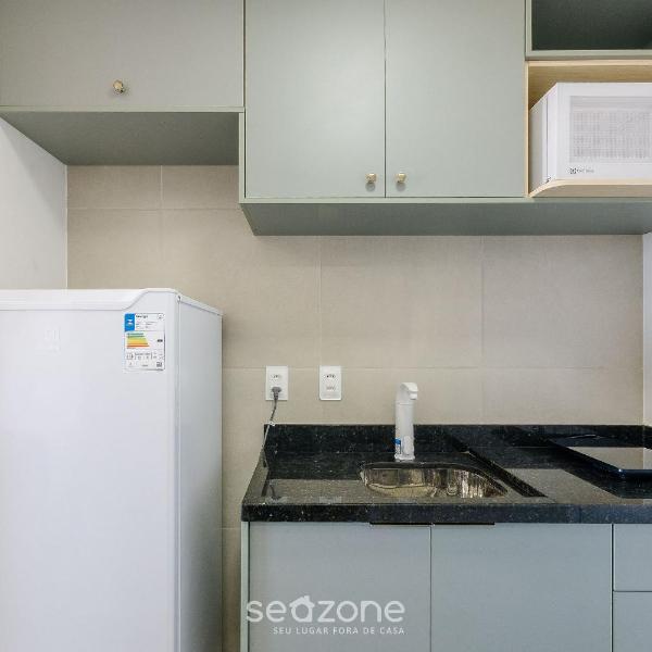 Studio c/ varanda e vista frente mar - EDF1605