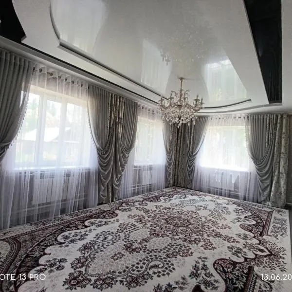 Baktygul, ξενοδοχείο σε Karakol