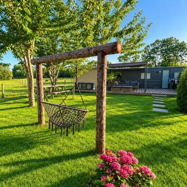 De Polderhoeve โรงแรมในเฮียร์ฮูโควาร์ด