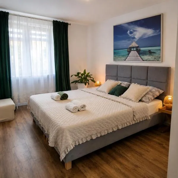 OsiedLOVE Pięterko, hotell i Jędrzejów