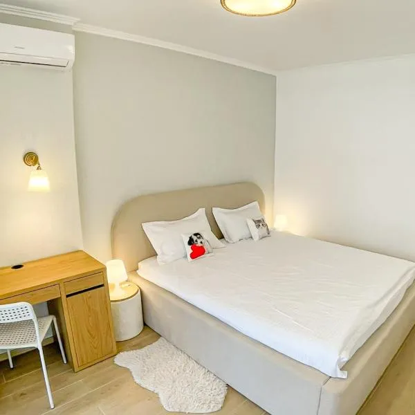 Central Urban Retreat - Balcony, Parking, hotel en Oradea