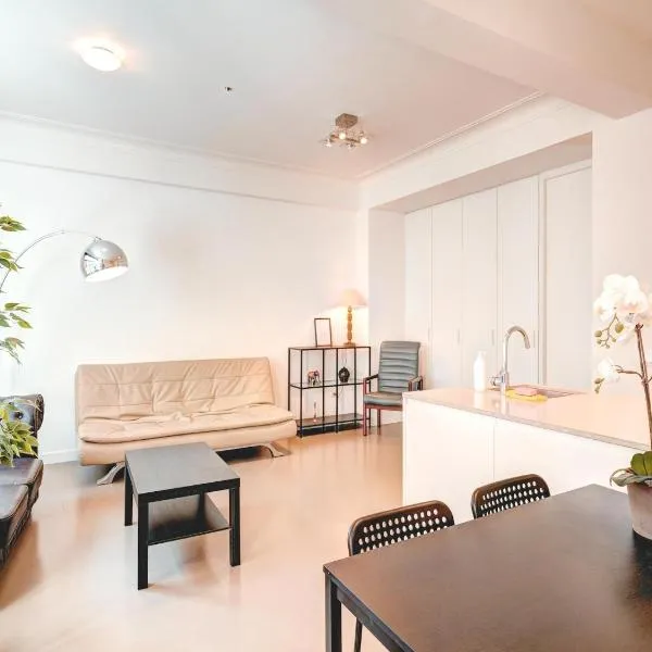 Family Retreat with Balcony in Meir, hotel u Antverpenu