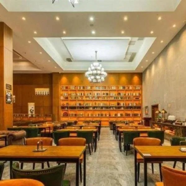 James Joyce Coffetel· Changde Liuyehu, Hotel in Changde