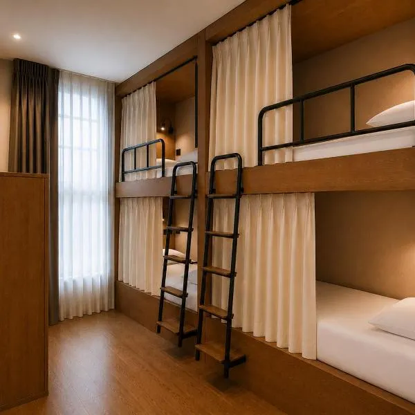 Welcome Hostel, hotel en Churriana