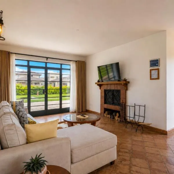 The Landing Nanyuki Cottages One Bedroom, hotell i Nanyuki