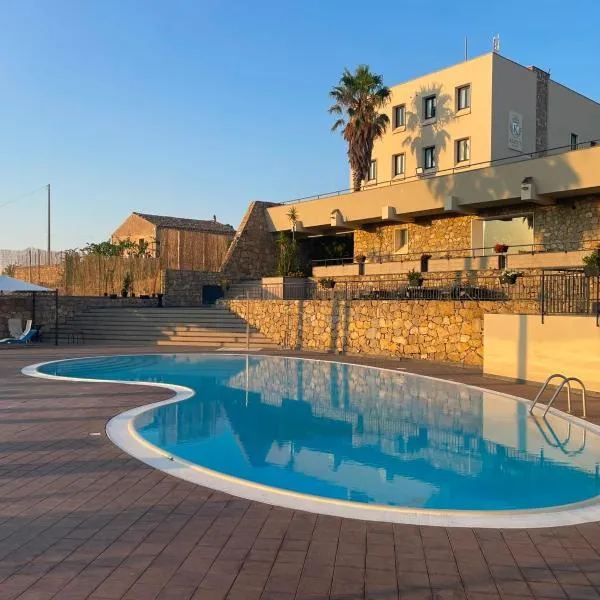Centuripe में, होटल Kento Resort