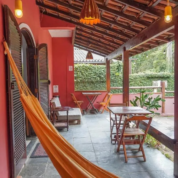 Ilha Grande Hostel โรงแรมในอาบราเอา