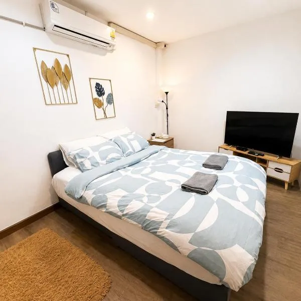 Terlyn Hostel & Cafe, hotel a Amphoe Phra Khanong