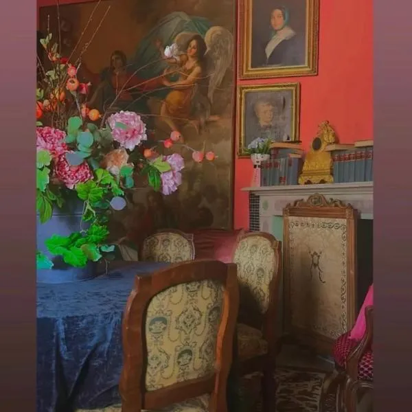 Art action room, hotelli kohteessa Villanovafranca