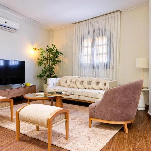 VESTA - New Cairo Residence, hotel in Cairo