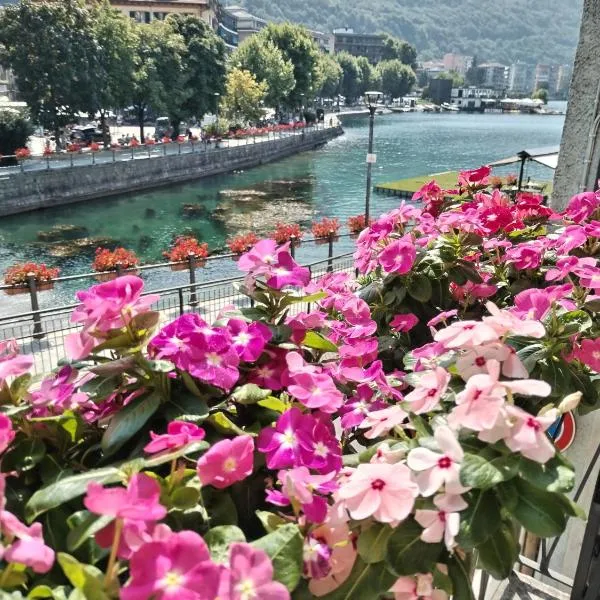 un balcone sul lago, hotel din Omegna