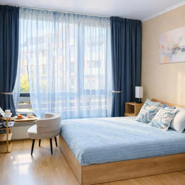 Mountain View Retreat - Free Pool and Sauna - Ski and Golf，班斯科的飯店