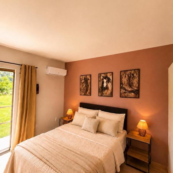Sitio casa 2 quartos e lago privado 15 min praia cachoeira