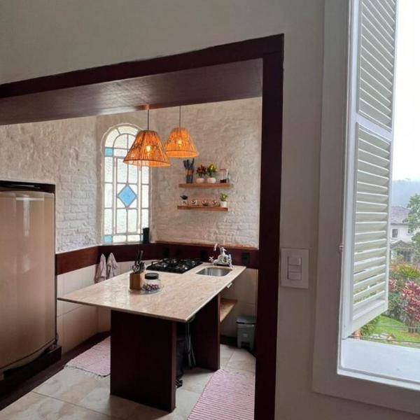 Apartamento Quitandinha com Ar Quente e Frio Pet Friendly - Foto 4