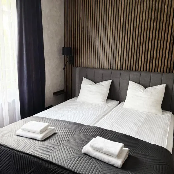 Edel Wellness Sleep & Spa, hotel din Gniezno