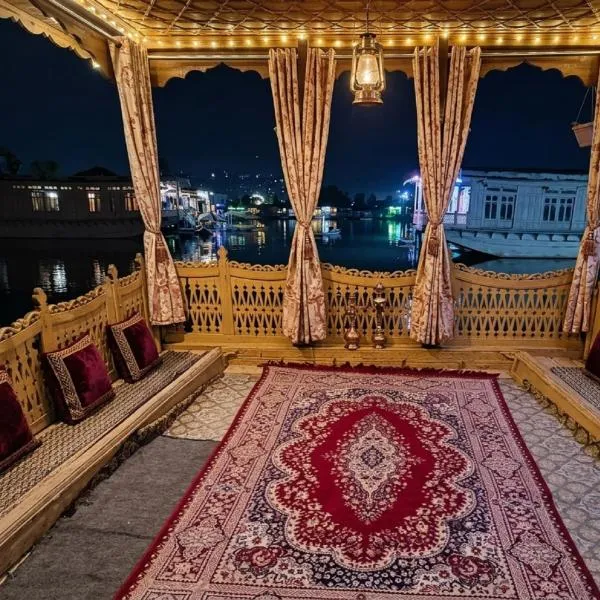 THE Bombay Group of House Boat, hotel in Srinagar