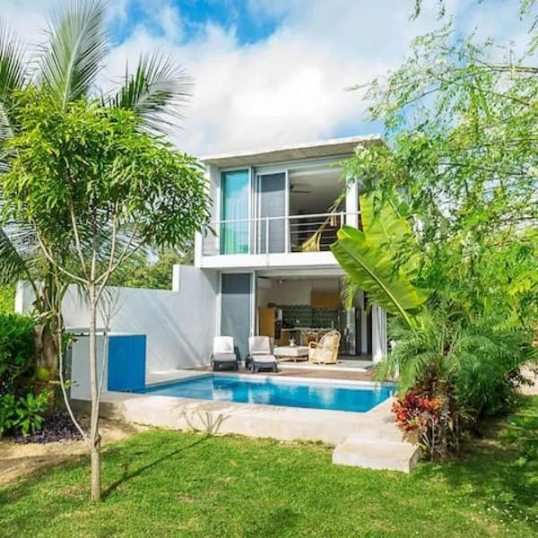 Villa 34 I Puerto Aventuras I Private Pool、プエルト・アベントゥラスのホテル