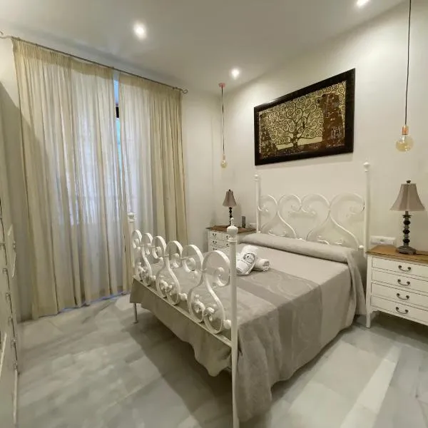 Apartment Palacio de Los Vibora Parking Gratis, hotel in Lucena