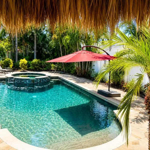 Tropical Oasis 10th, hotel em Bradenton