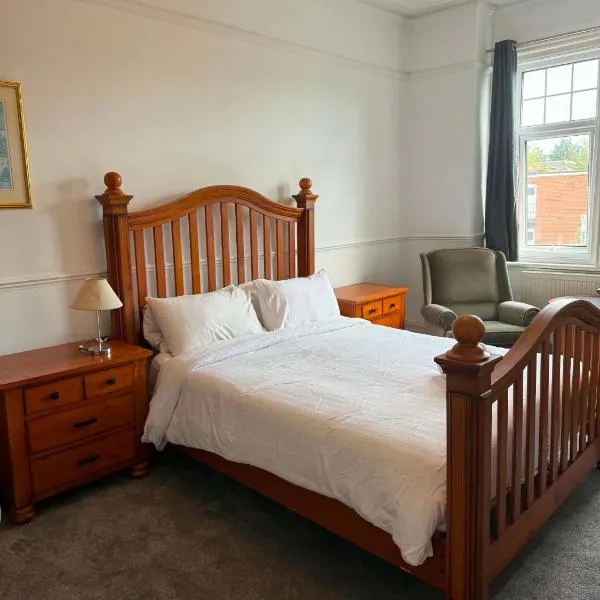The Strand Hotel, hotel in Bournemouth