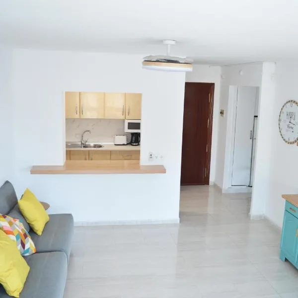 La Carihuela Beach Home Welkom & Willkommen, hotell Torremolinoses