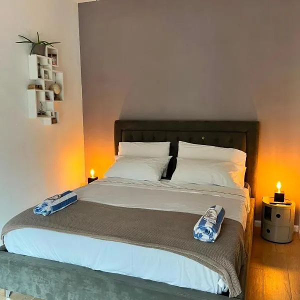 Residence Villa Alba - B&B Suite Disposition 555 Al Vittoriale, hotell i Gardone Riviera