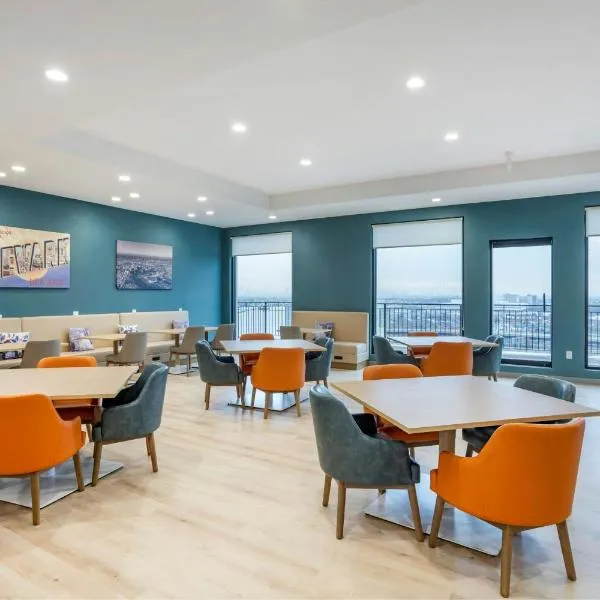 Four Points by Sheraton Newark Airport, ξενοδοχείο στο Νιούαρκ