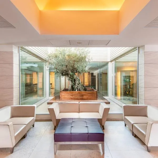 रोम में, होटल Sheraton Rome Parco de Medici