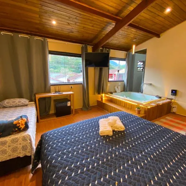 Casa no Centro de São Francisco Xavier, hotel in São José dos Campos