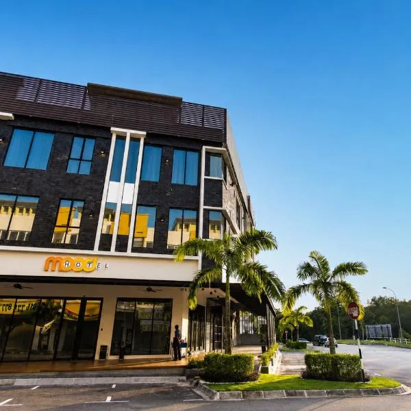 Mood Hotel, hotel in Skudai