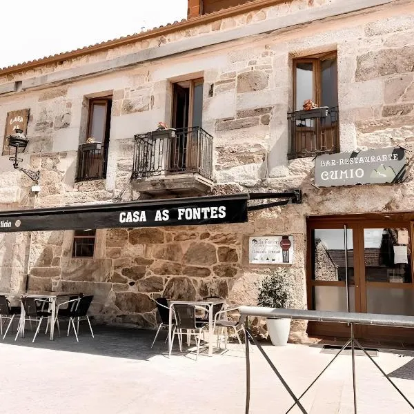 Viesnīca Casa As Fontes pilsētā Porqueirós