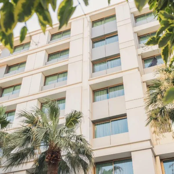 Heykel Suites Otel, hotel di Konak