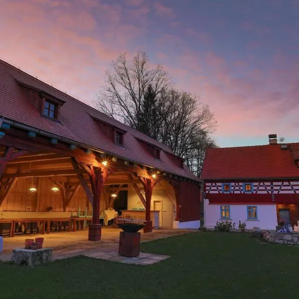 Statek Salajna, отель в городе Salajna