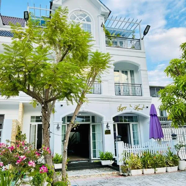 Happy House, hotel in Cam Lâm