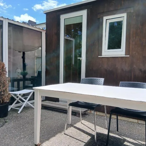 Break Rooms: Pärnu şehrinde bir otel