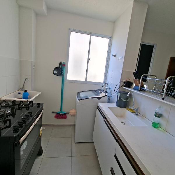 Apartamento prático e equipado no jardim imperial