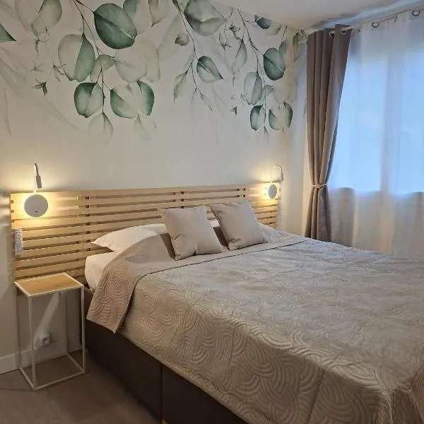 Hôtel Montespan, hotel em Lussac-les-Châteaux