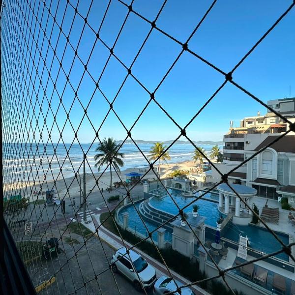 Itapema - Frente Mar - A Um Passo da Praia - 0287