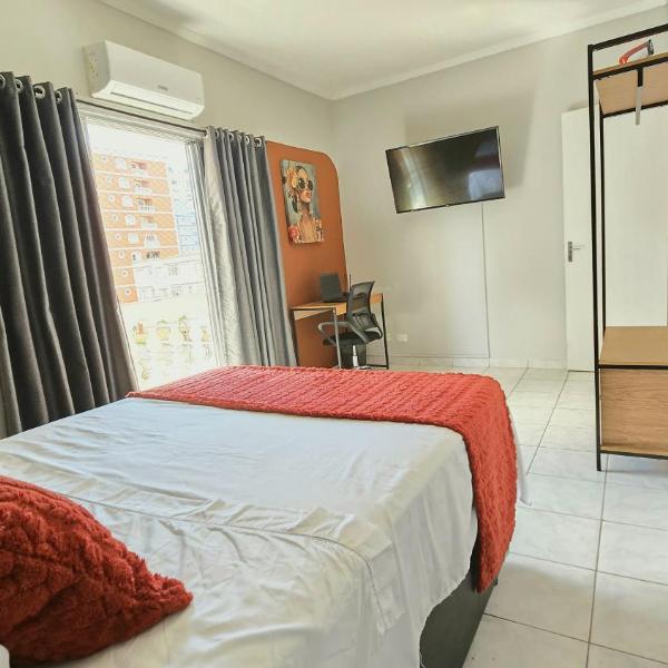 Apê na Tupi com Ar Condicionado nos Quartos e Sala, Garagem e a 100m da praia - Foto 4