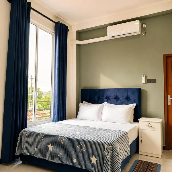 Skylurk Transit, Hotel in Negombo