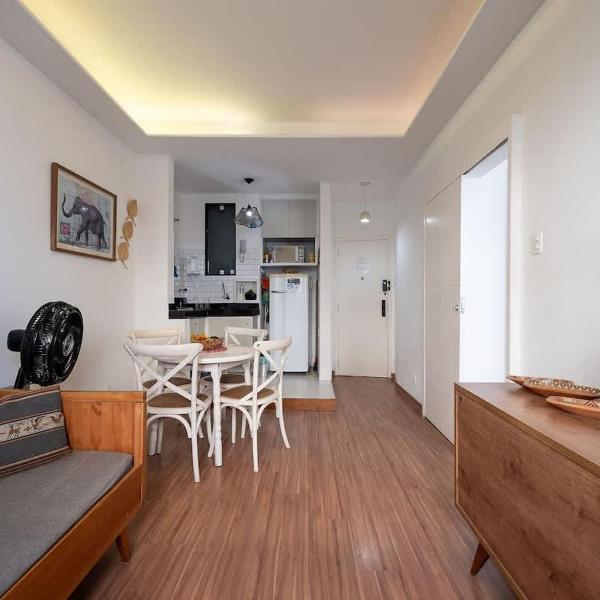 Vista para a praia de Copacabana, quarto e sala - Foto 2