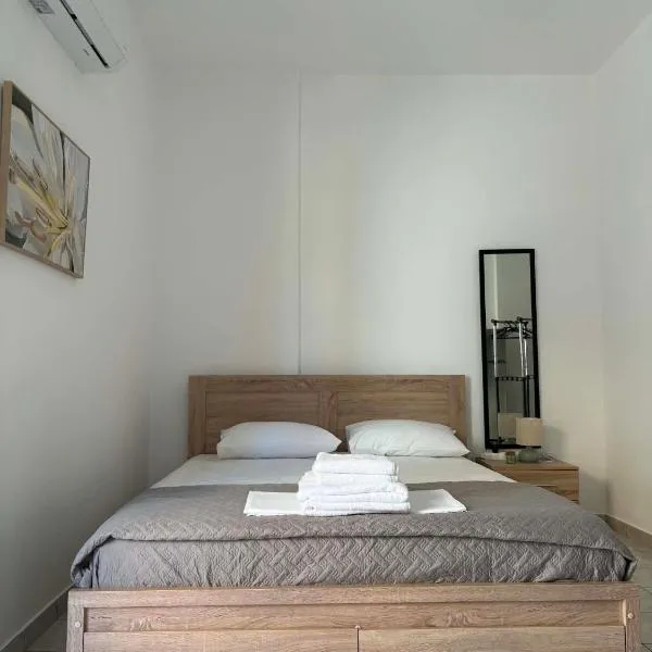 Be Cretan Studios, hotel en Thérissos