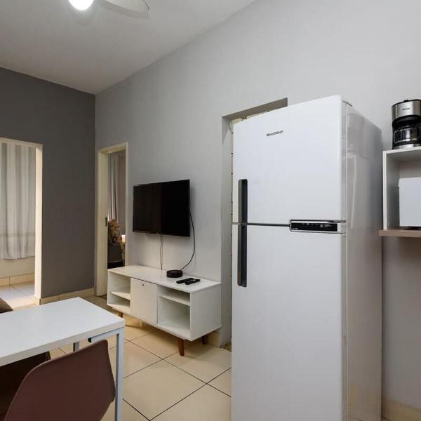 Quarto e sala perto da praia de Copacabana e metrô - Foto 4