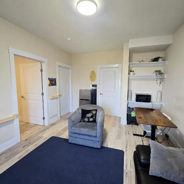 1 bedroom apartment, hotel in Halifax